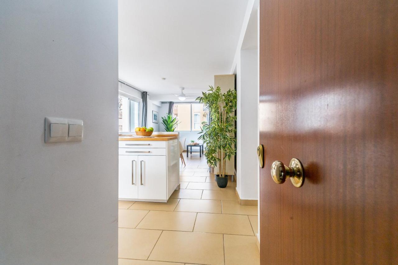 Fuengirola Paseo Maritimo Deluxe Apartment By The Beach Екстер'єр фото